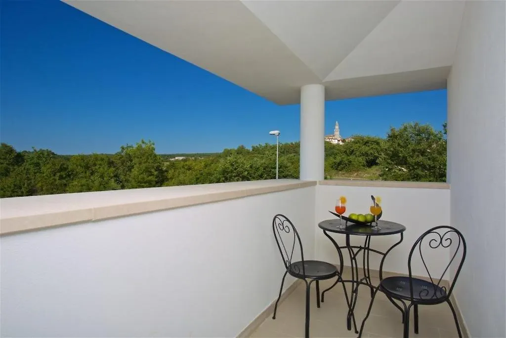 Holiday House In Visnjan With Sea View, Terrace, Air Conditioning, Wi-Fi Vakantiehuis